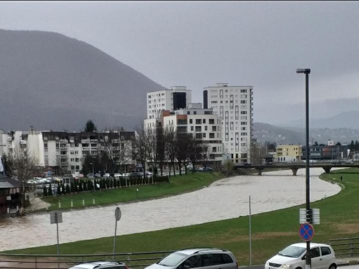 Trosoban Apartman Sarajevo, Ilidza Centar Экстерьер фото