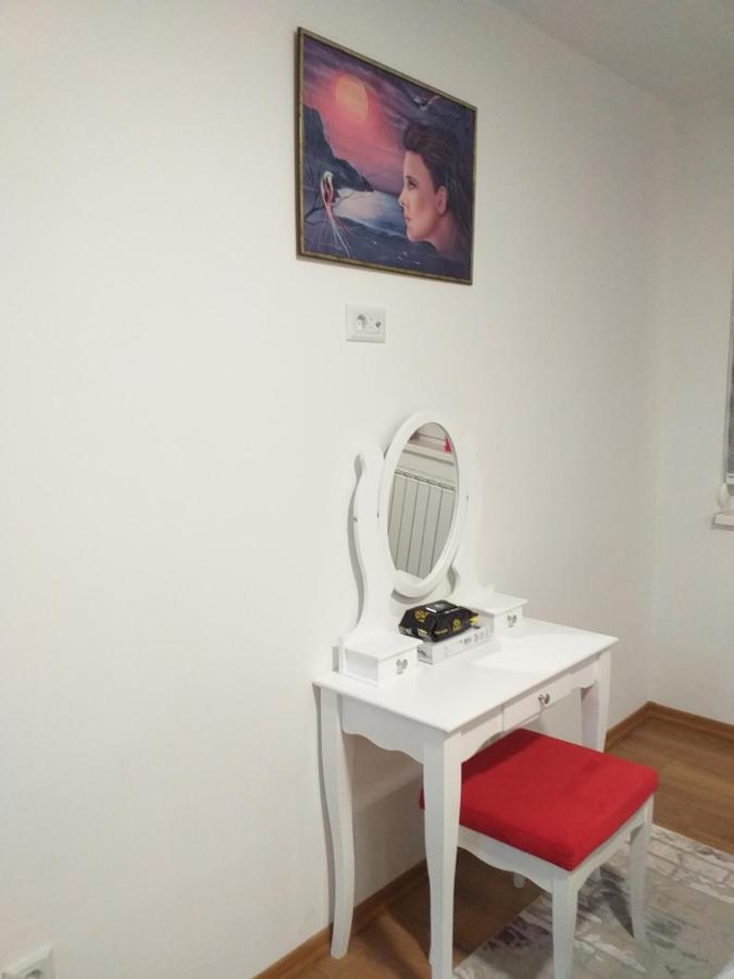 Trosoban Apartman Sarajevo, Ilidza Centar Экстерьер фото