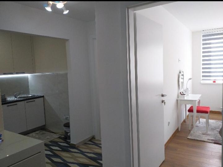Trosoban Apartman Sarajevo, Ilidza Centar Экстерьер фото